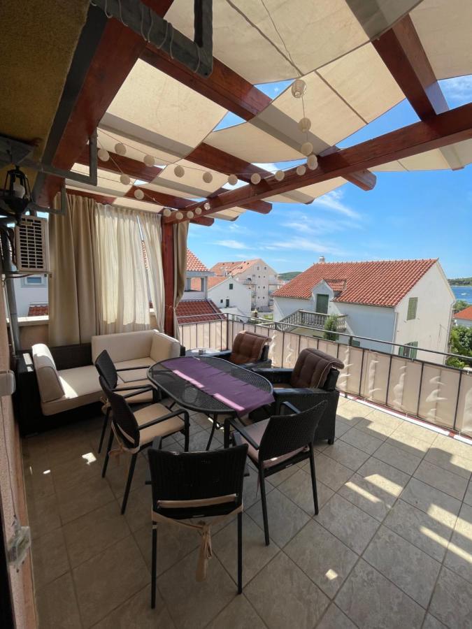 Apartments Anka I Kresimir Srima Exteriör bild